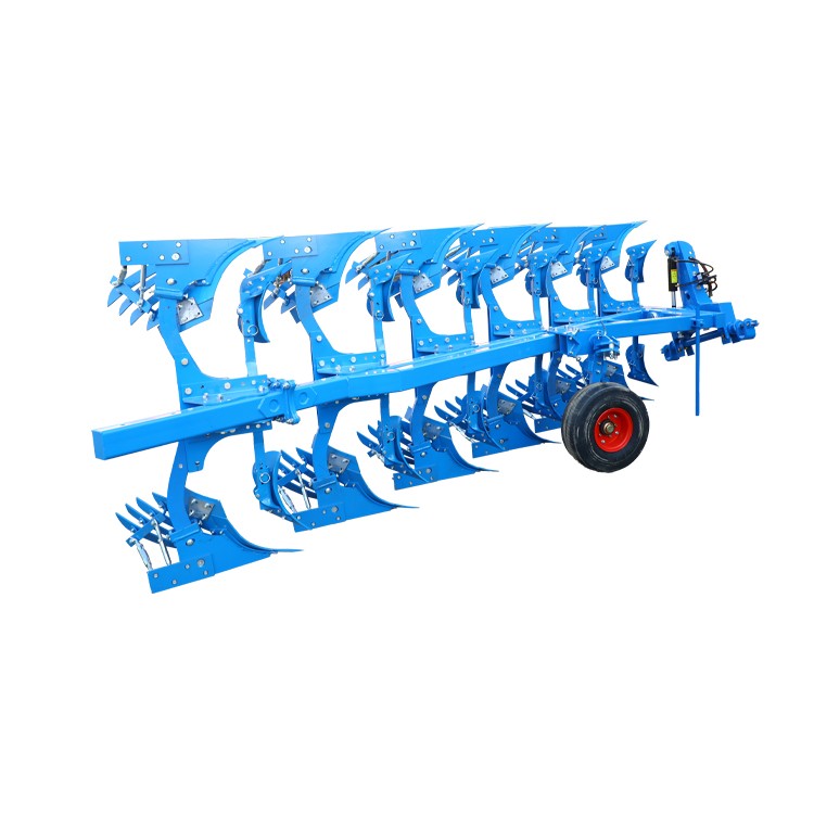 Farm tractor arare